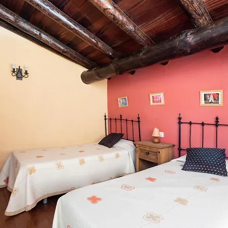 Charming Rustic House El Pinar & Wifi Country house *