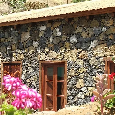 Charming Rustic House El Pinar & Wifi Country house El Pinar (El Hierro)